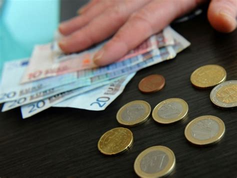Combien Rapporte 2 Million D euros Placé En Banque En 2021